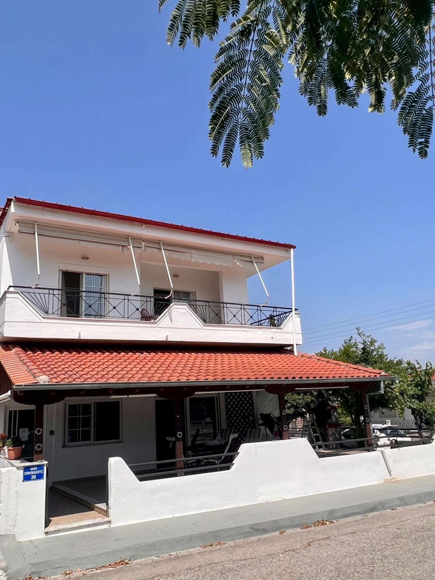 Dimitra House Entire Apartment With Balcony And View Pherrai Ngoại thất bức ảnh